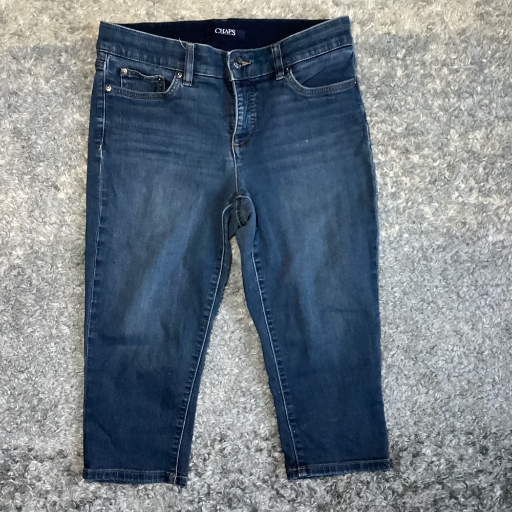 women's dark‎ wash Chaps cropped jeans Size 10P